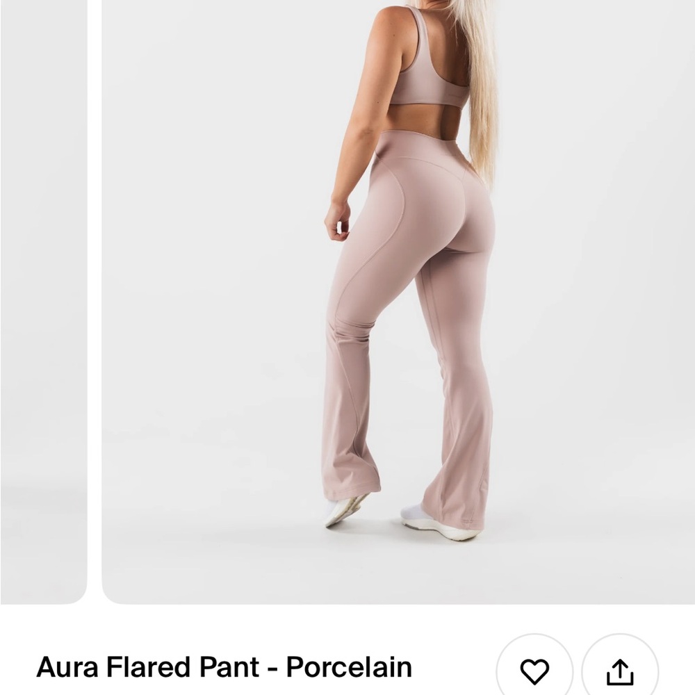 Alphalete flare leggings